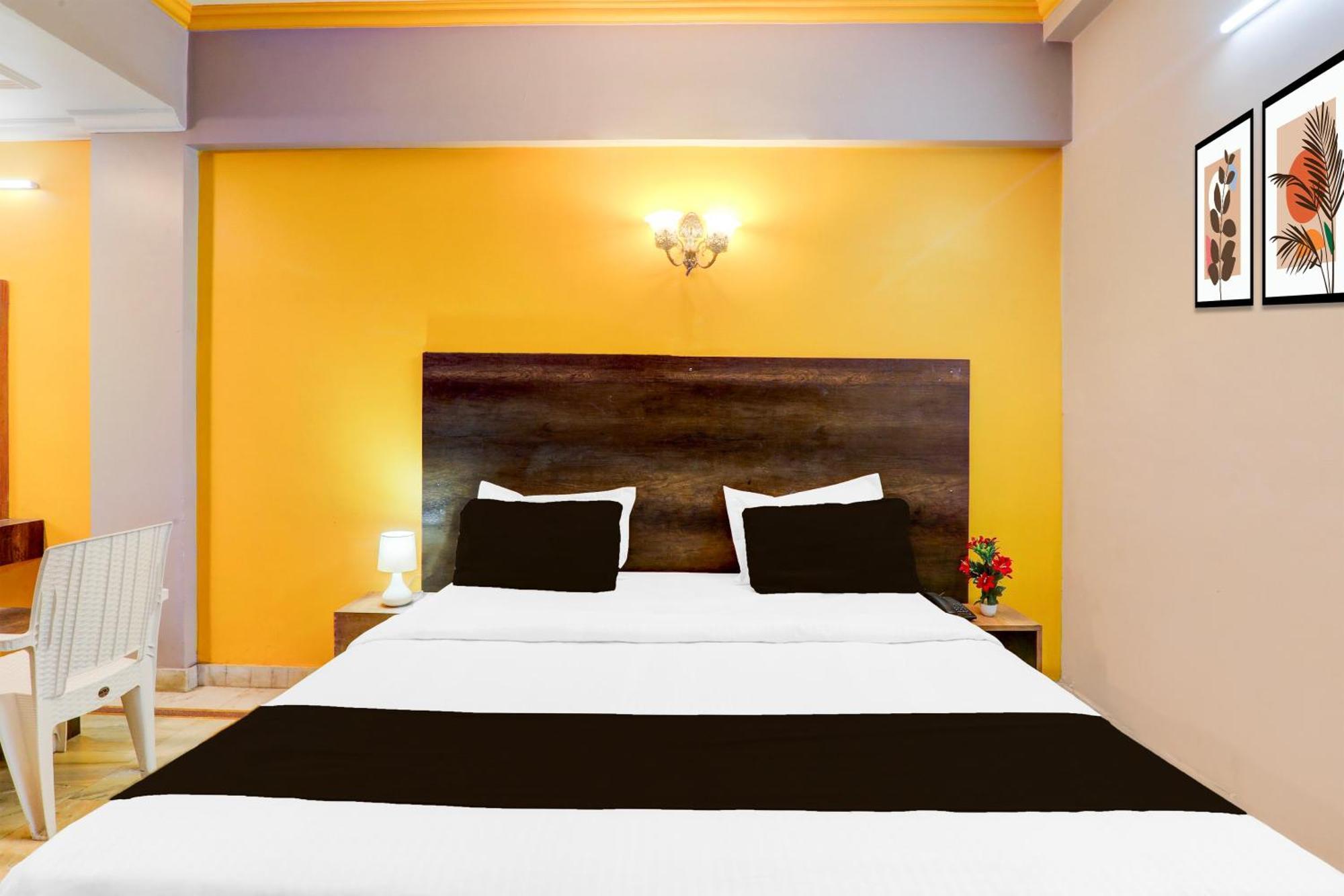 Super Hotel O Insaf Nagar Munshipuliya Formerly Vibrant Chinhat Zewnętrze zdjęcie