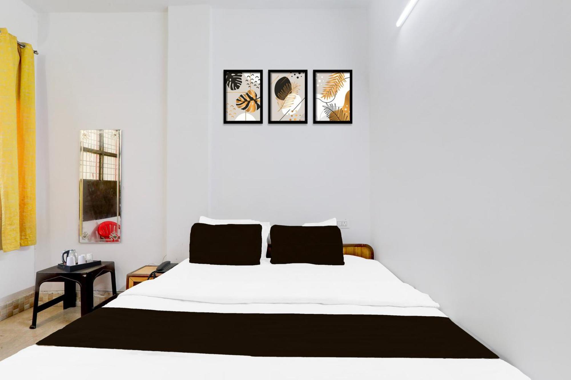 Super Hotel O Insaf Nagar Munshipuliya Formerly Vibrant Chinhat Zewnętrze zdjęcie
