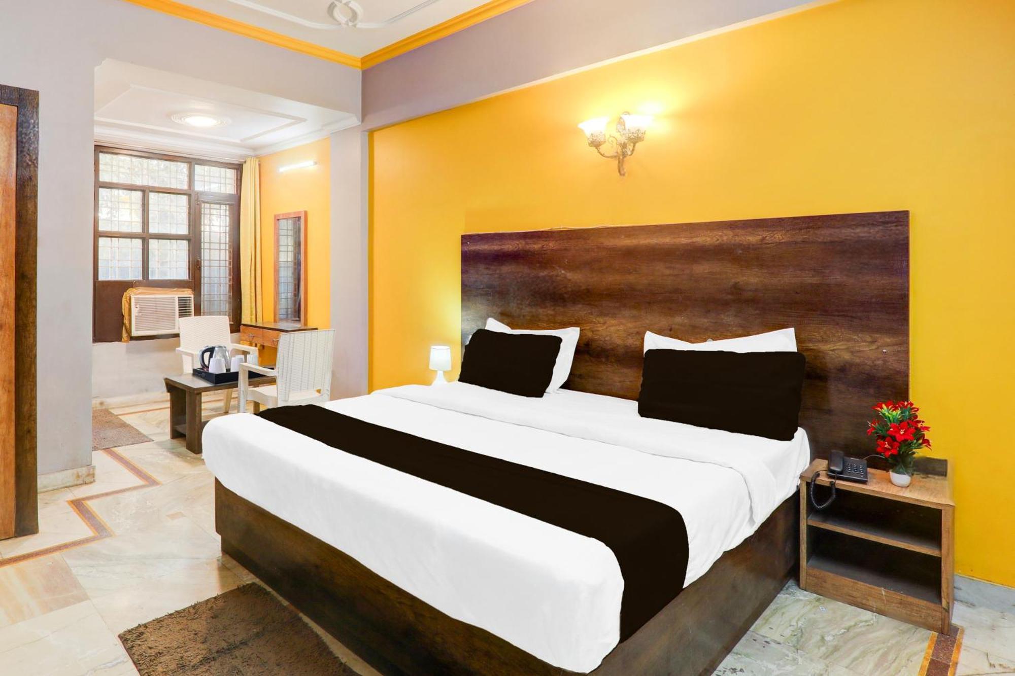 Super Hotel O Insaf Nagar Munshipuliya Formerly Vibrant Chinhat Zewnętrze zdjęcie