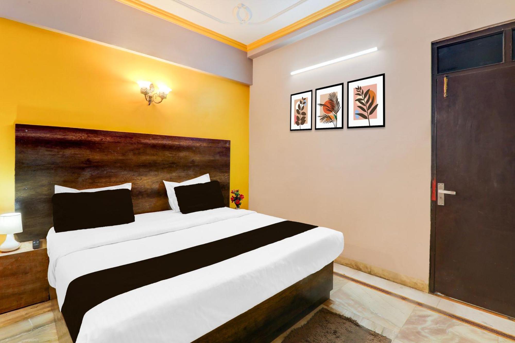 Super Hotel O Insaf Nagar Munshipuliya Formerly Vibrant Chinhat Zewnętrze zdjęcie