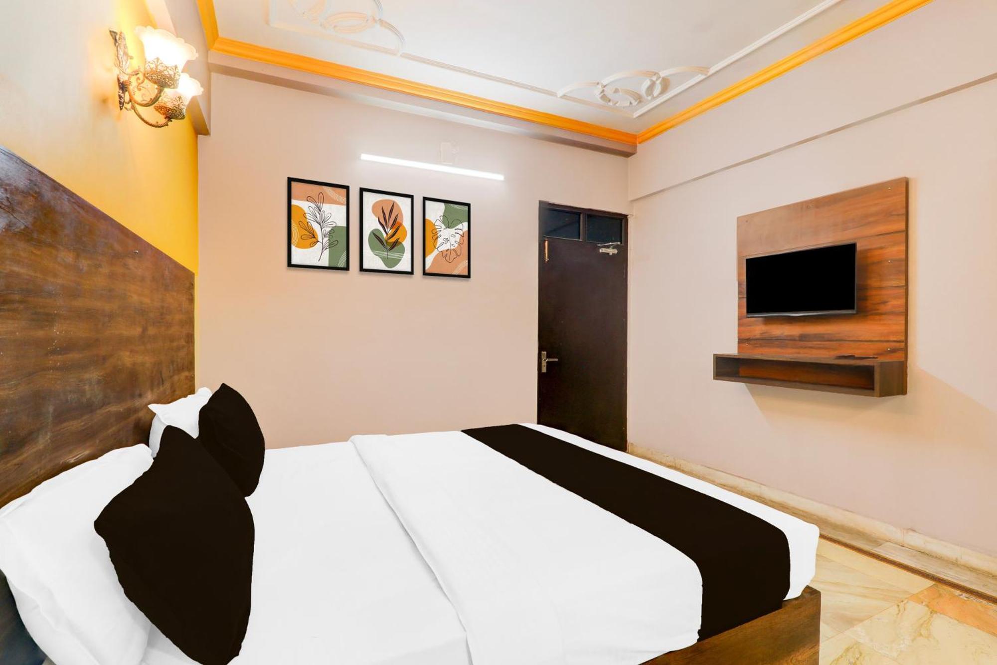 Super Hotel O Insaf Nagar Munshipuliya Formerly Vibrant Chinhat Zewnętrze zdjęcie