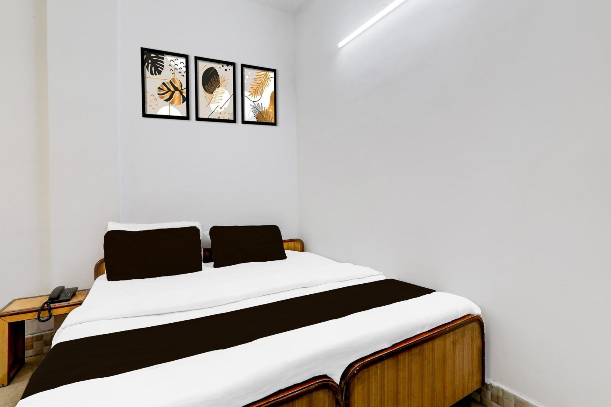 Super Hotel O Insaf Nagar Munshipuliya Formerly Vibrant Chinhat Zewnętrze zdjęcie